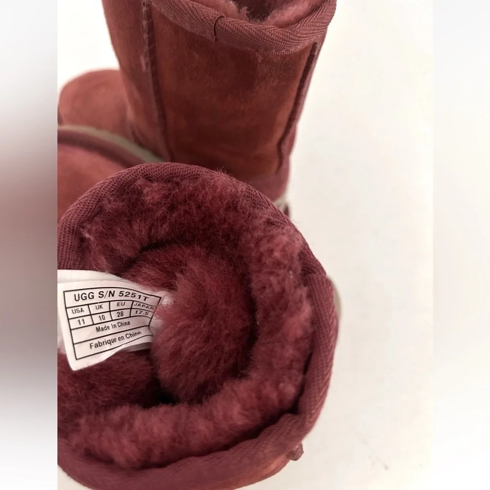 UGG | 5251T Classic II Slip On Boots Toddler Girls Size 11 Red Winter Fur Shoes